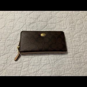 Coach wallet